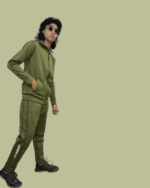 track suit - Image 4